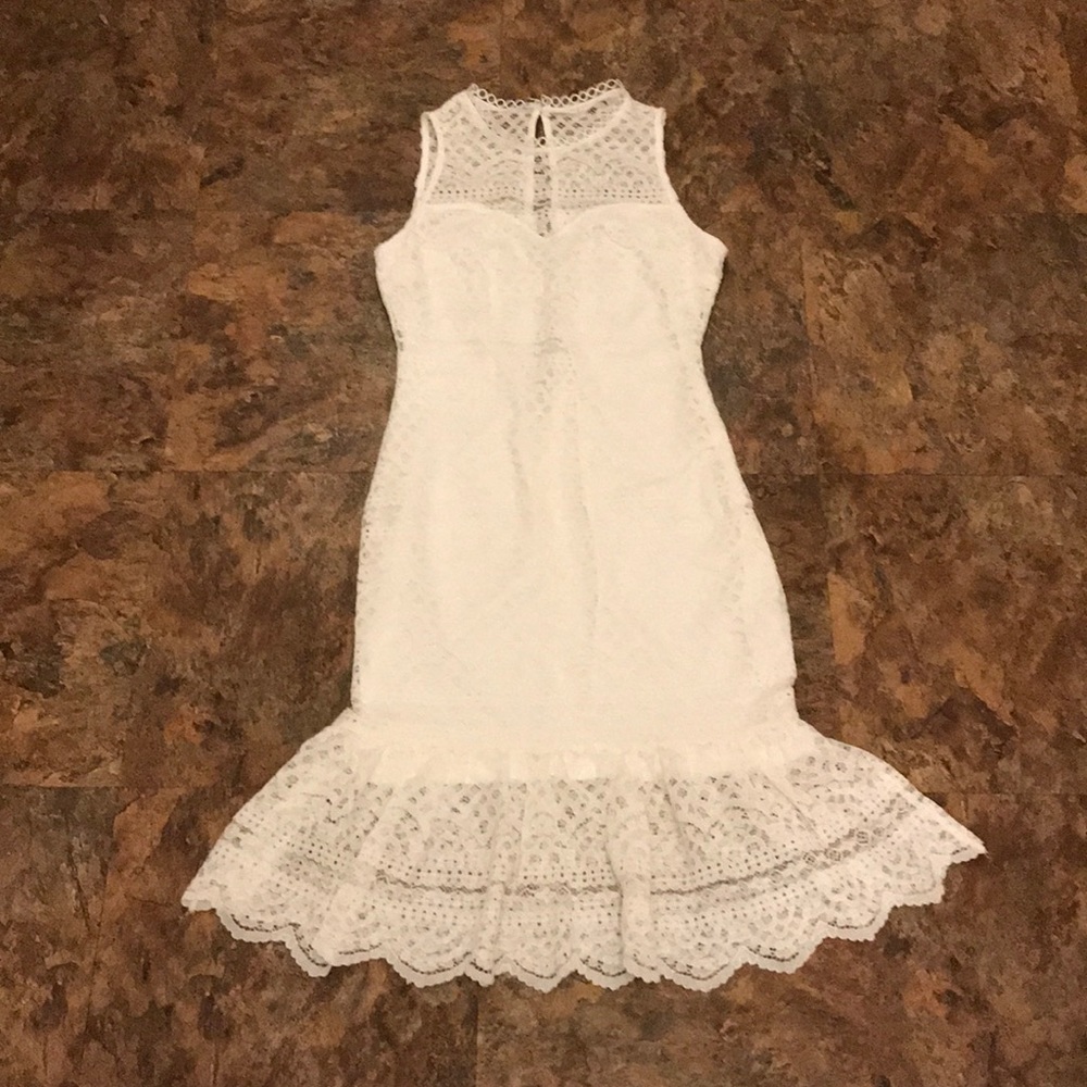 NWT Francesca’s Destiny Ruffled Hem Sheath Dress - Picture 2 of 5